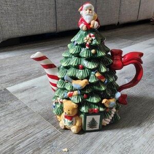 Spode Christmas Tree Tea Pot - never used, displayed only